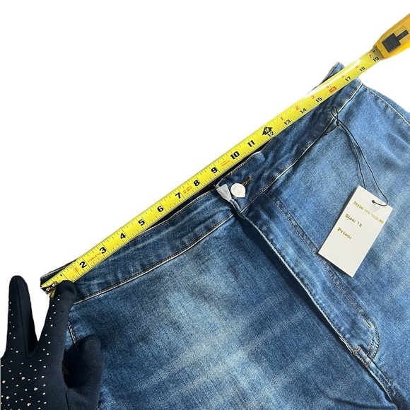 Home Folk Distressed Women's Mid Wash Blue Flare Jeans - Picture 9 of 16